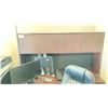 Image 2 : STAPLES MOCHA BROWN OFFICE DESK WITH HUTCH