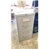 Image 4 : GROUP OF 4 ASSORTED METAL FILING CABINETS