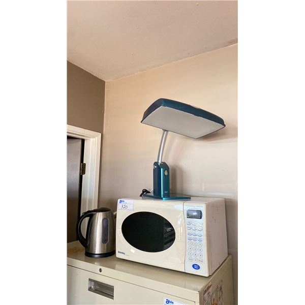 DANBY DESIGNER WHITE MICROWAVE, SKY DAYLIGHT LAMP AND ELECTRIC KETTLE