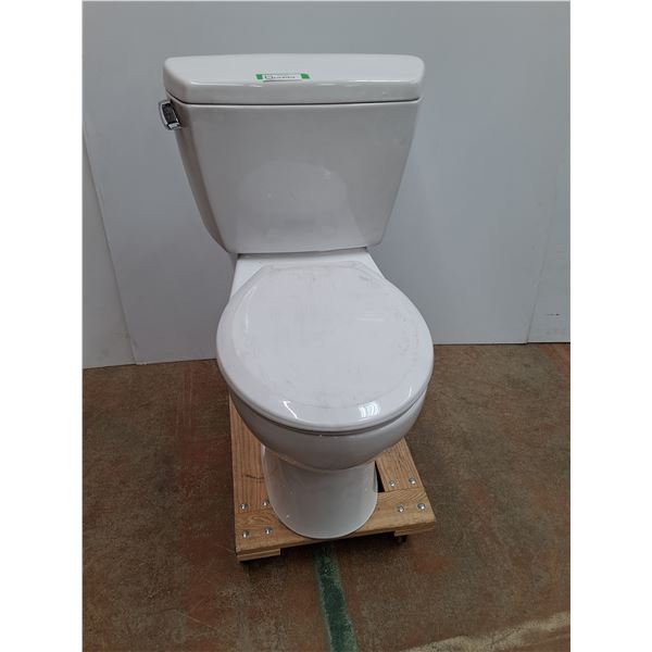 * Toto - 1.6gpf Toilet - DOLLY NOT INCLUDED  -  CANNOT SHIP