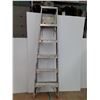 Image 5 : ** Aluminum 6ft Ladder - CANNOT SHIP