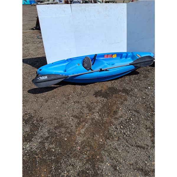 ** Blue Pelican Kayak w/Paddle - 180lbs Max Weight Capacity -7.5ft x 2.5ft - CANNOT SHIP