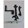 Image 1 : (3) Vintage Metal Wrenches and Crank