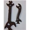 Image 4 : (3) Vintage Metal Wrenches and Crank