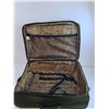 Image 3 : Tracker 2-wheel Suitcase - 23x17x11" - Pickup Preferred