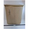 Image 1 : Vintage Hudson's Bay Clothes Hamper - 26x20x12" - PICK UP