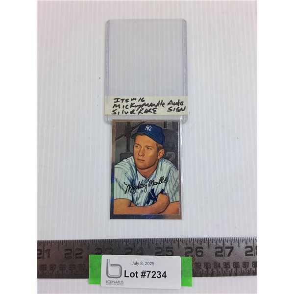 Topps Commemorative Mickey Mantle "Auto Sign" Silver Collector Card