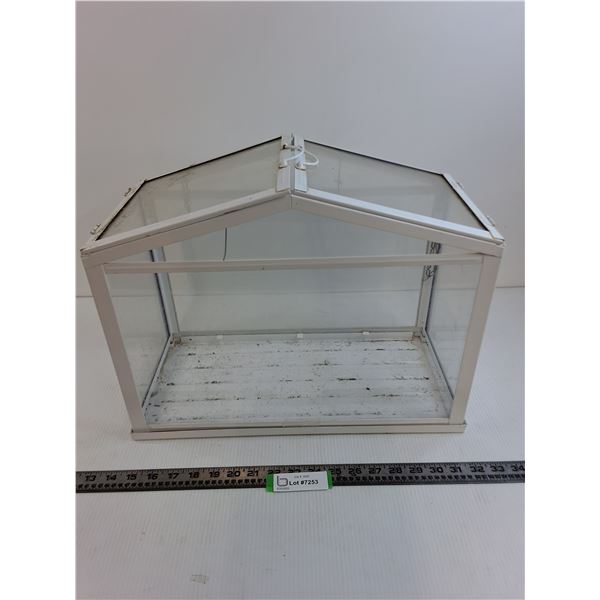 Terrarium - 18x9x14" - Pickup Only