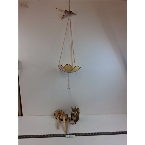 Backyard/Garden Decor, Bird feeder