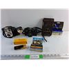 Image 1 : Brownie Twin 20, Canon and Kodak Jr Cameras, Kodak BC Flashpack and MagiCubes - As Is