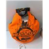 Image 3 : Coleman Carrier Bag, HEAT-A-SEAT, (4) Hangers