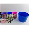 Image 4 : Party Cups, Duck and Super Heroes Figures and Plastic Bucket