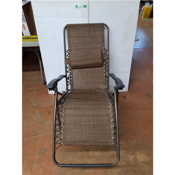 *Zero Gravity Chair- As Is, Possible Broken Locks  -  PICK UP