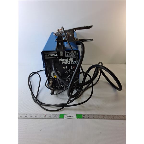 CEM Dual MIG 120 Welding Machine- Powers On