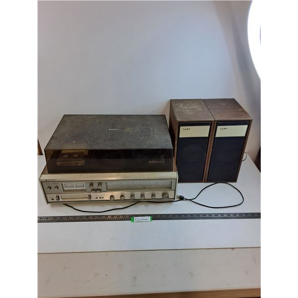 Vintage Sanyo Home Stereo (8-Track/Radio/Record/Cassette) - No Power - PICK UP ONLY