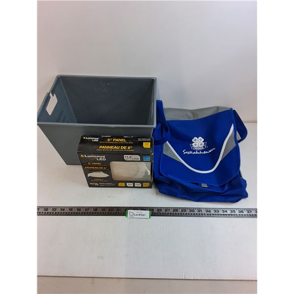 Luminus LED Disk Light Fixture, Plastic Bin, 4-H Tote Bag