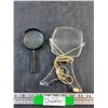 Image 1 : (2) Magnifying Glasses