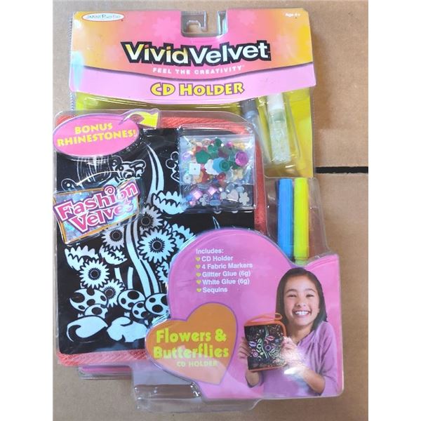 Vivid Velvet CD Holder Craft Kit