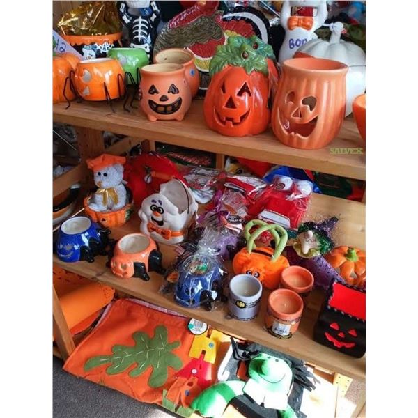 Showroom Halloween , Harvest & Thanksgiving Items (Approx. 3,500 Pcs)