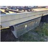 Image 5 : 2000 INTERNATIONAL TILT BED