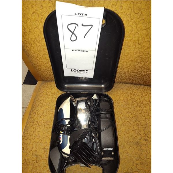 SET OF 3 ELECTRIC TRIMMERS IN CASE