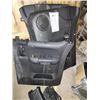 Image 1 : INTERIOR DOOR PANELS