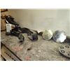 Image 3 : TABLE TOP LOT