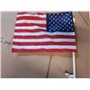 Image 1 : CLIP ON CAR FLAGS