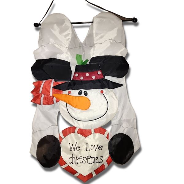 INDOOR/OUTDOOR 35 " HANGING CHRISTMAS SNOWMAN : COMP PRICE $29.99