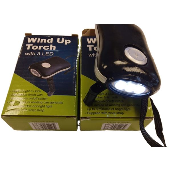 WIND UP LIGHT W/ 3 LED LIGHTS AND WRIST STRAP - LOT VALUE $39.98