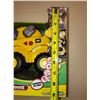 Image 5 : CAT ROAD RIPPERS BUILDIN CREW FRONT LOADER TOY- RETAIL $19.99
