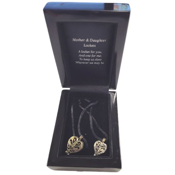 MOTHER DAUGHTER SILVER LOCKET SET - RETAIL $25.00