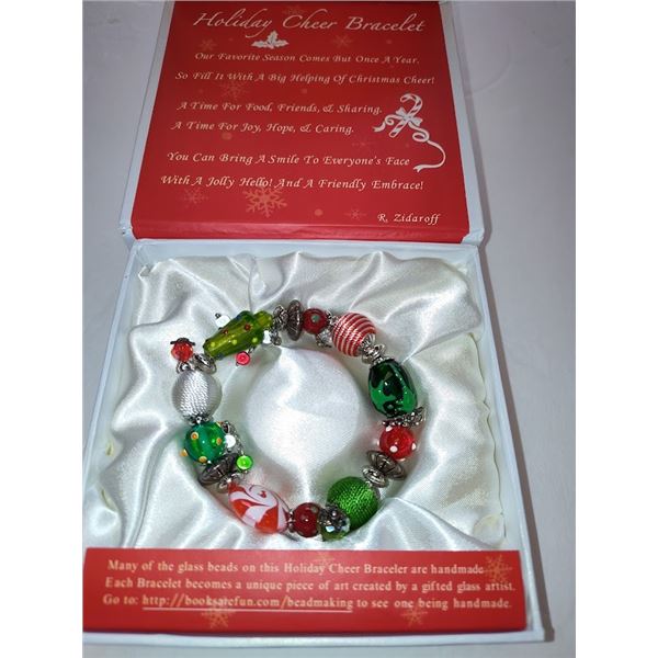 HOLIDAY CHEER HANDMADE BRACELET - RETAIL $24.29