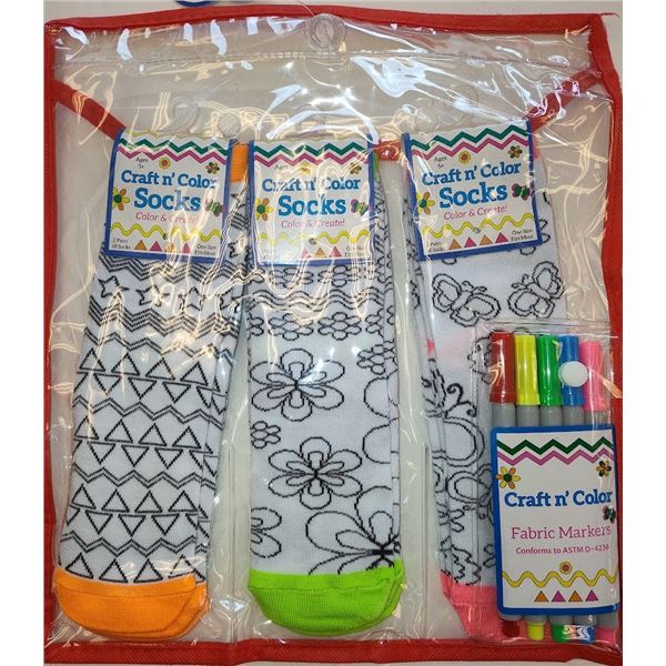 CRAFT N COLOR SOCKS - RETAIL $19.99