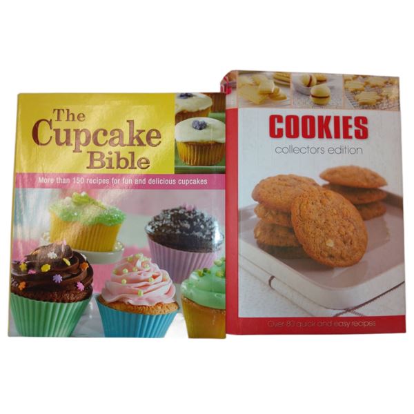 SET OF 2 COOK BOOKS - COOKIES COLLECTOR EDITION - THE CUPCAKE BIBLE