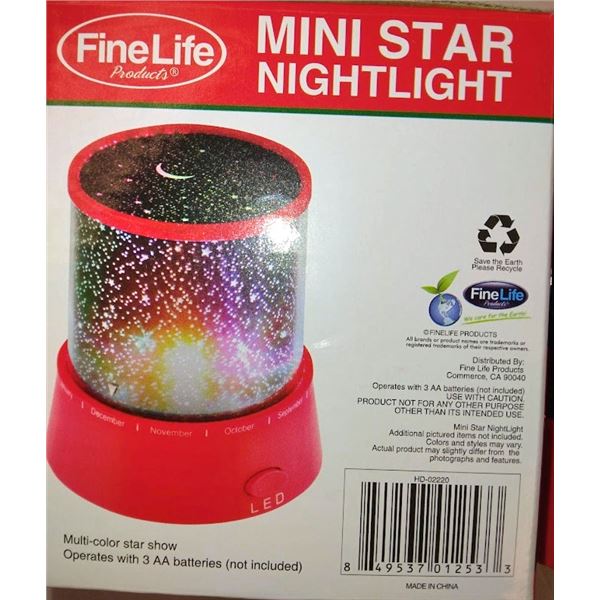 LED MINI STAR NIGHT LIGHT - RETAIL VALUE $19.99