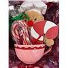 Image 2 : PLUSH GINGERBREAD MAN AND MUG GIFT SET - RETAIL VALUE $29.00
