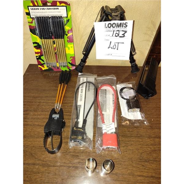 SPORTSMAN LOT WITH LOCKS, ARROWS, AND SHOOTERS STAND