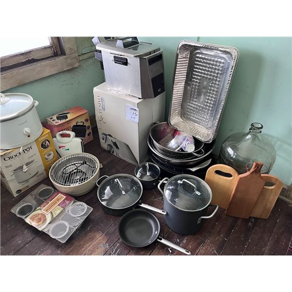 HUGE KITCHEN COOKWARE LOT WITH PRO DEEP FRYER