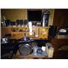 Image 9 : HUGE LOT OF ELECTRONICS
