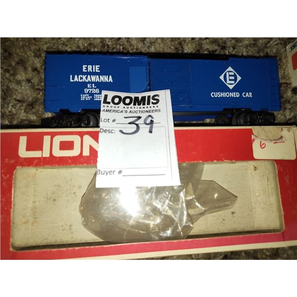 LIONEL ERIE LACKAWANNA CAR - CATTLE CAR