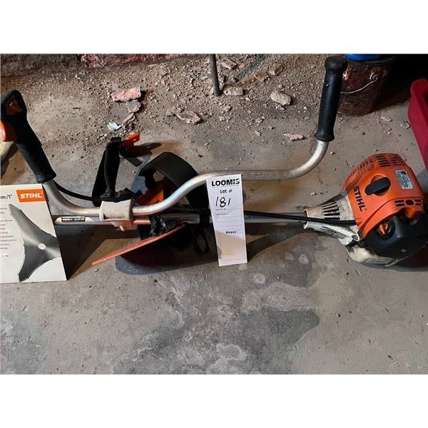 STIHL WEED WACKER/ PULLS FREE