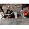 Image 1 : STIHL WEED WACKER/ PULLS FREE