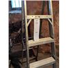 Image 2 : WERNER ALUMINUM LADDER 6FT