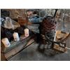 Image 5 : LOT OF ITEMS IN THE WORK ROOM