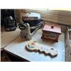 Image 6 : LARGE KITCHEN LOT
