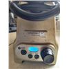 Image 2 : KITCHENAID PRO LINE WAFFLE MAKER