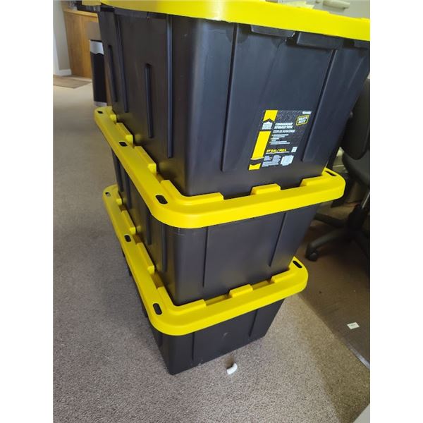 NEAR NEW RESIN 27 GALLON STORAGE TUBS WITH LIDS SET OF 3