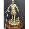Image 1 : OFFICER WITH SWORD