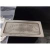 Image 2 : SET OF 2 PEWTER PIECES: GETTYSBURG GIFT CENTER, PEWTER WREATH WITH CANNON #147/200